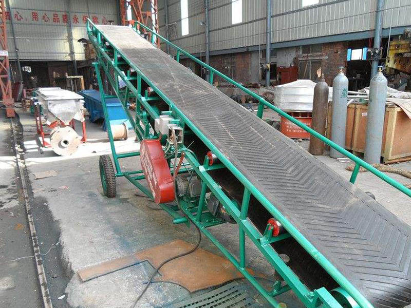 皮帶輸送機(jī)價格 皮帶輸送機(jī)價格