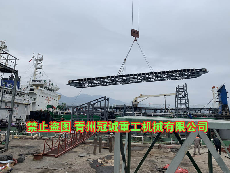 港口碼頭皮帶輸送機 港口碼頭皮帶輸送機